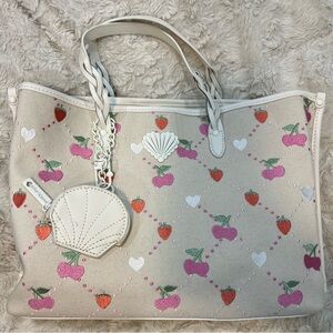 NEW Unreleased Betsy Johnson handbag